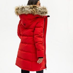 Aritzia TNA St. Anton Parka